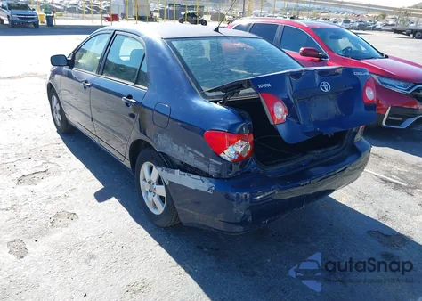 2004 Toyota Corolla Le z USA, uszkodzony, nr VIN JTDBR32E742047514